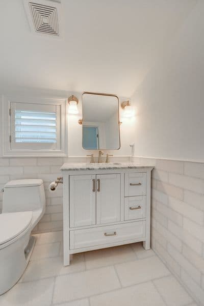 Bryker Woods Garage Apartment